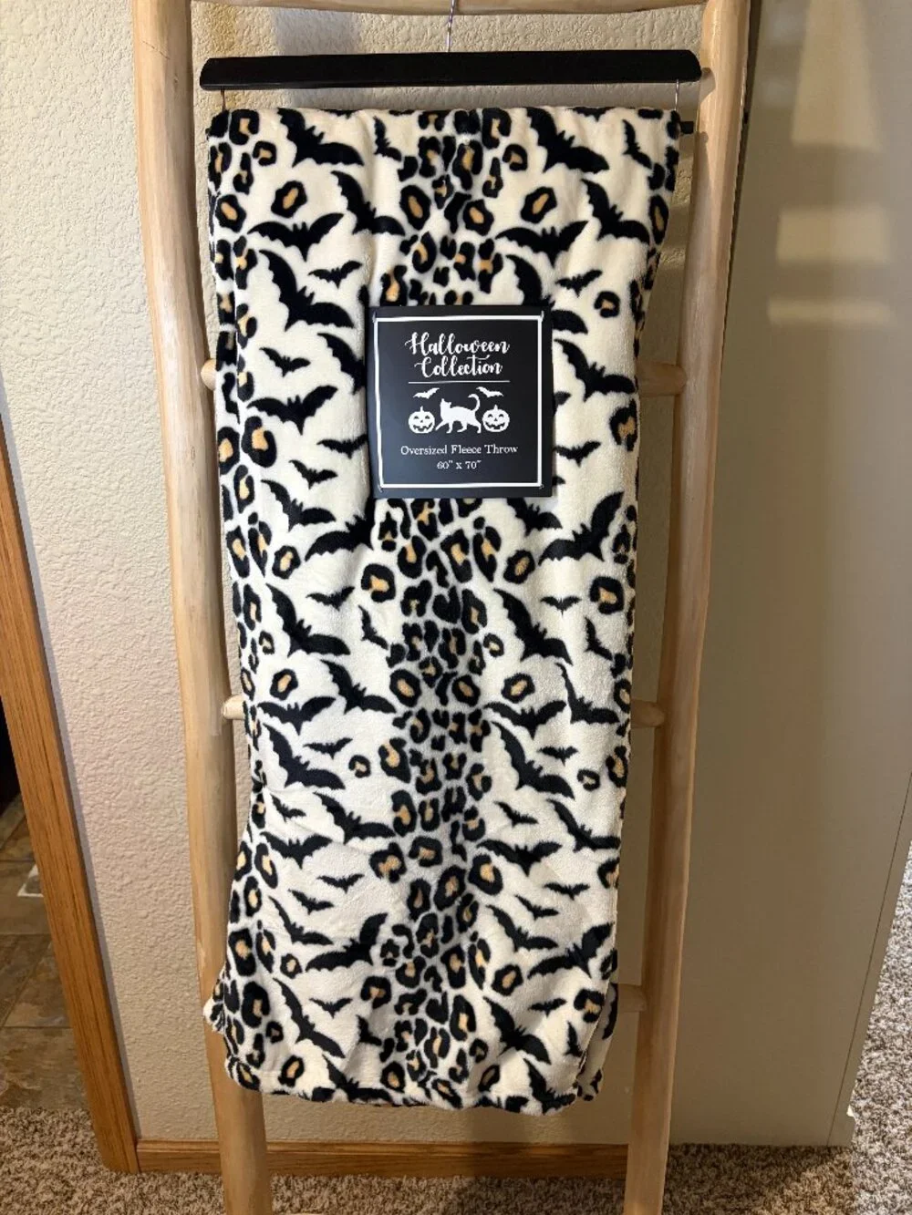 Halloween Bat Leopard Print Oversized Plush Throw Blanket 60x70 Spooky Cozy NWT